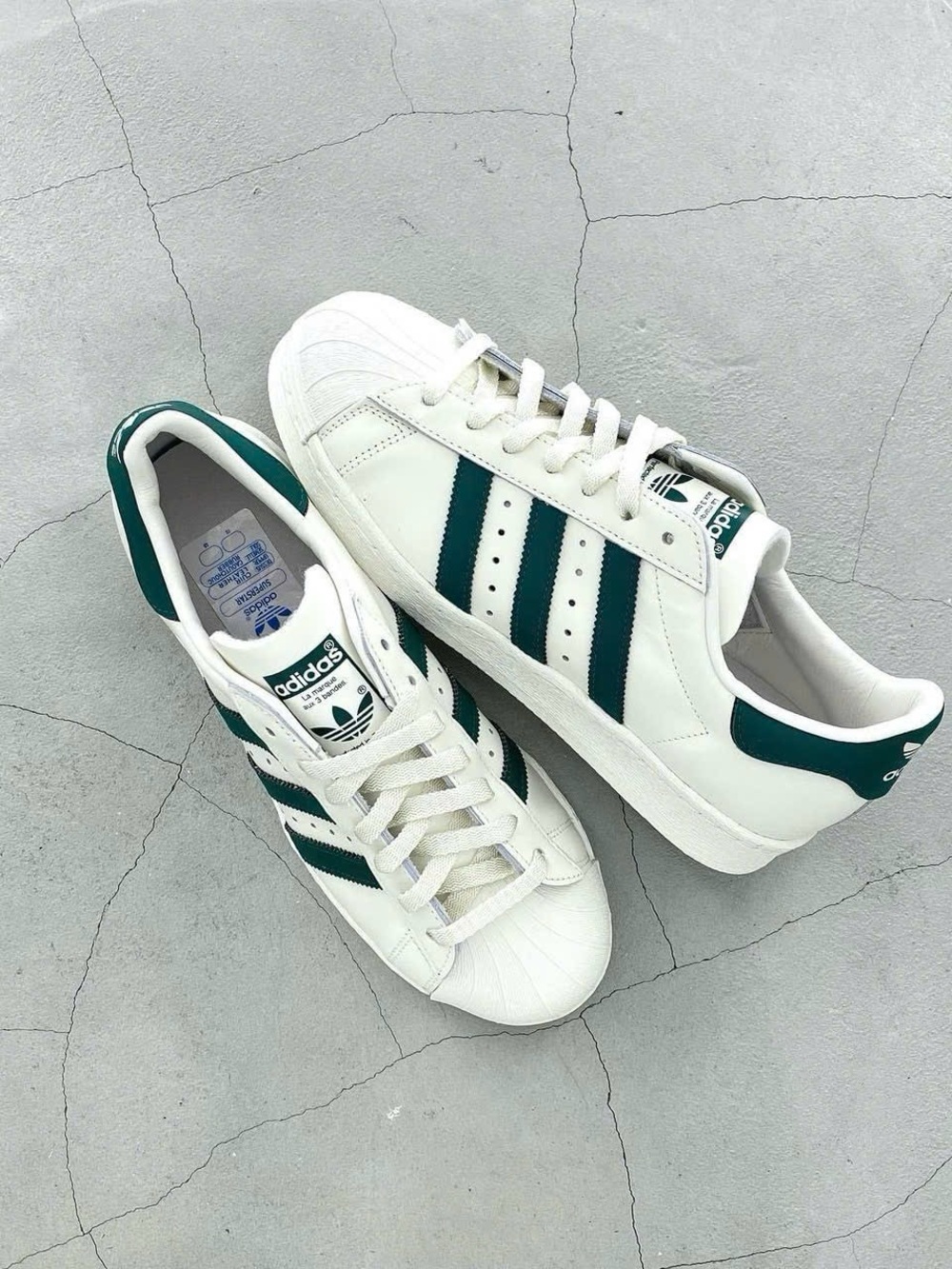 adidas Men’s White & Green Classic Shell-Toe Sneakers